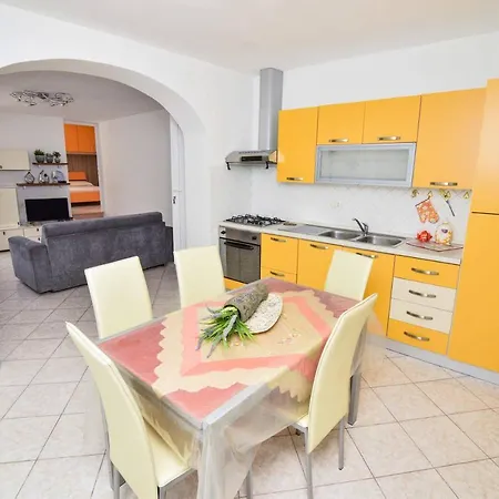 Solemareponza Casa La Randa Апартаменты *