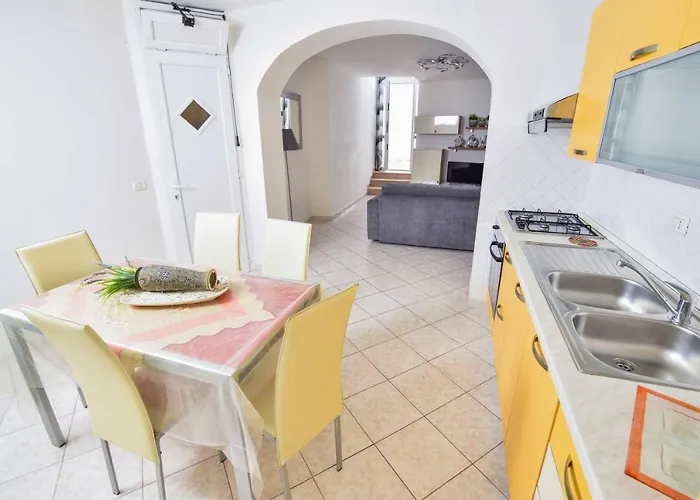 Solemareponza Casa La Randa פונזה