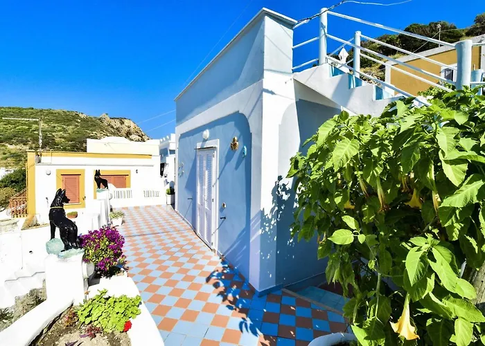 Solemareponza Casa La Randa アパート *